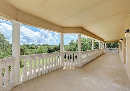 Building Photo - 1648 Bayshore Dr
