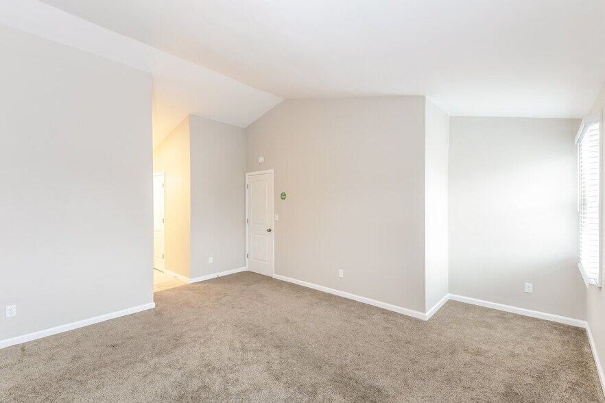 Building Photo - 18178 E Mansfield Ave