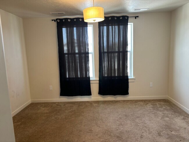 Building Photo - Beautiful Meridian Home in Growing Community Near Parks & Shopping