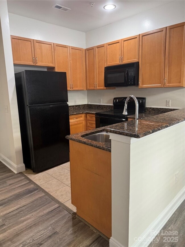 Building Photo - 1310 Kenilworth Ave