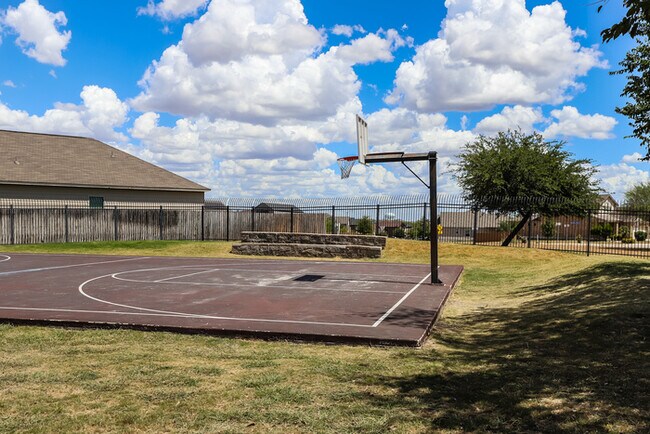 Building Photo - 6806 Slaton Fields