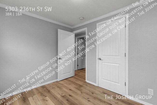 Building Photo - 5303 236th St SW