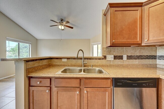 Building Photo - $2,245 - 3 Bed, 3 Bath Home with Finished ...