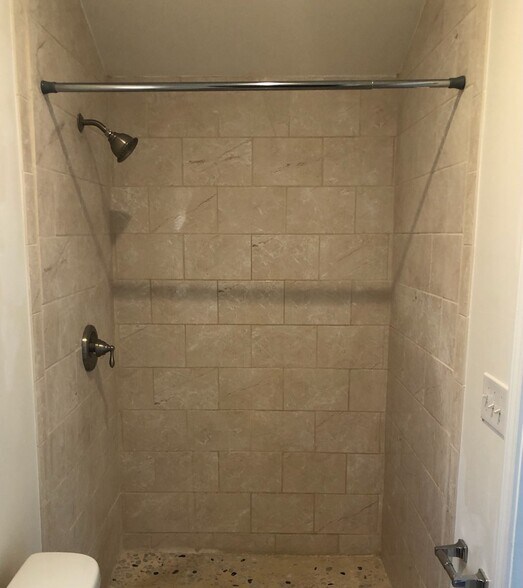 Building Photo - 108 Stowe Acres