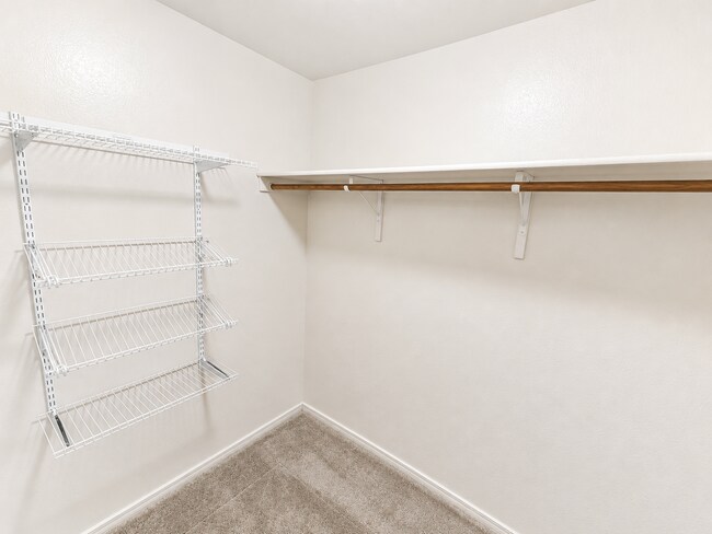 Building Photo - Easy-Living 3 Bed, 2 Bath Home with Double Garage, Pool Access & Private Courtyard