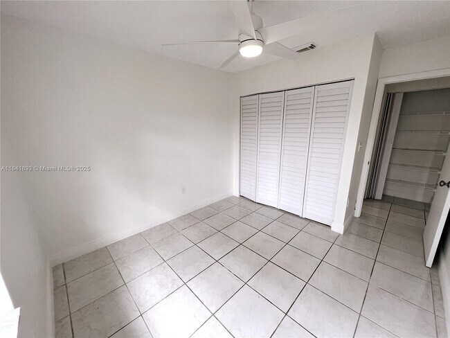 Building Photo - 11341 SW 63rd Terrace