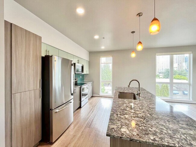 Building Photo - Great Condo For Rent