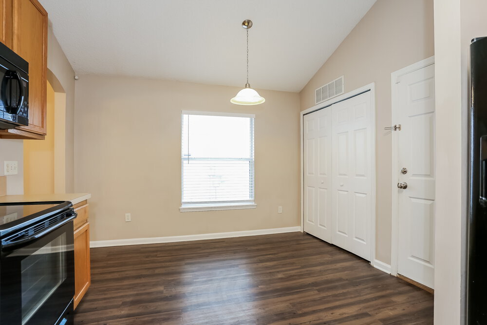 Building Photo - 1608 Guardian Dr