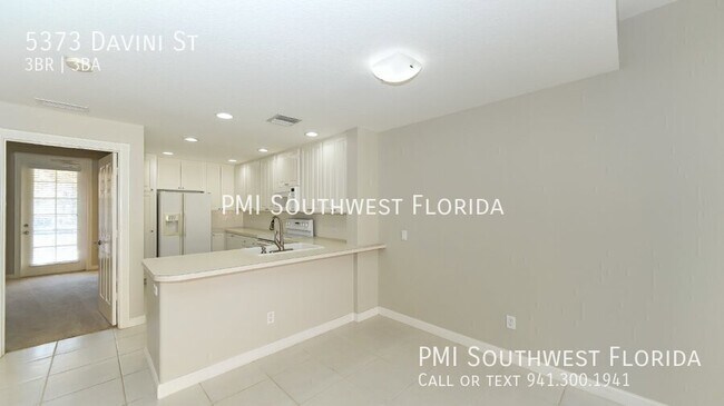 Building Photo - 5373 Davini St