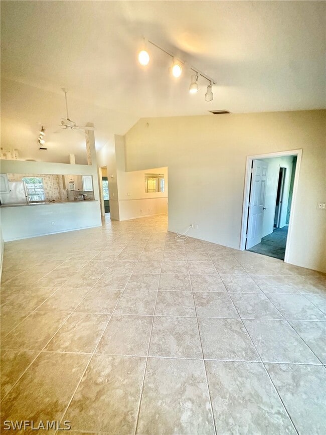 Building Photo - 138 Pebble Shores Dr