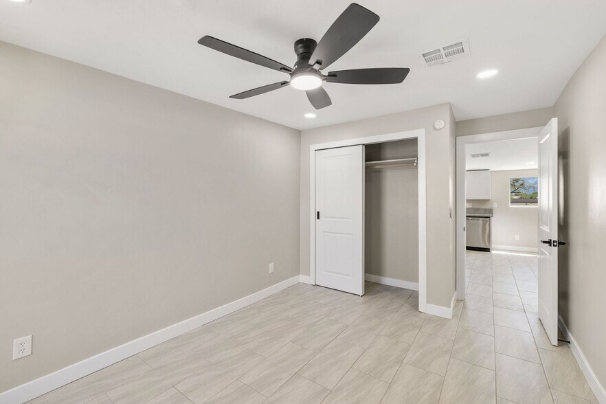 Building Photo - 1331 W Speedway Blvd