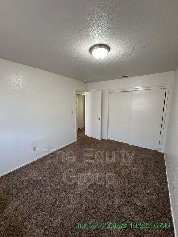 Building Photo - 1226 S Santa Fe St