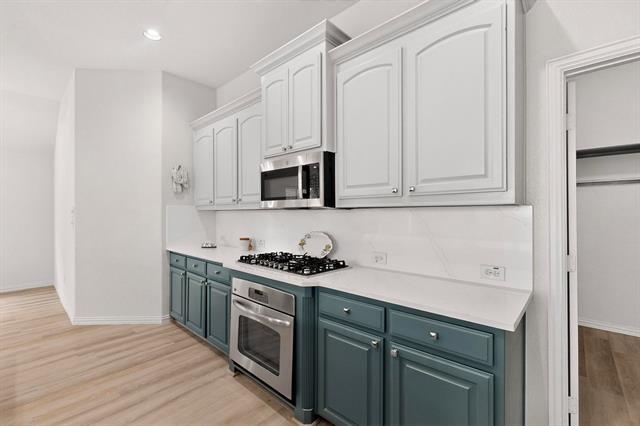 Building Photo - 2405 Hammock Lake Dr