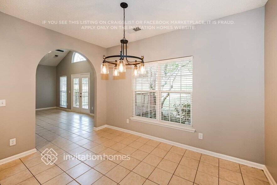 Building Photo - 16019 Lavenham Rd