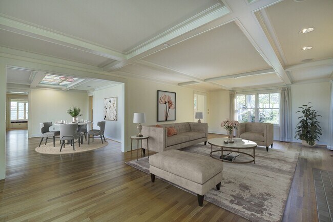 Building Photo - 5Bd/3.5Ba Medina House