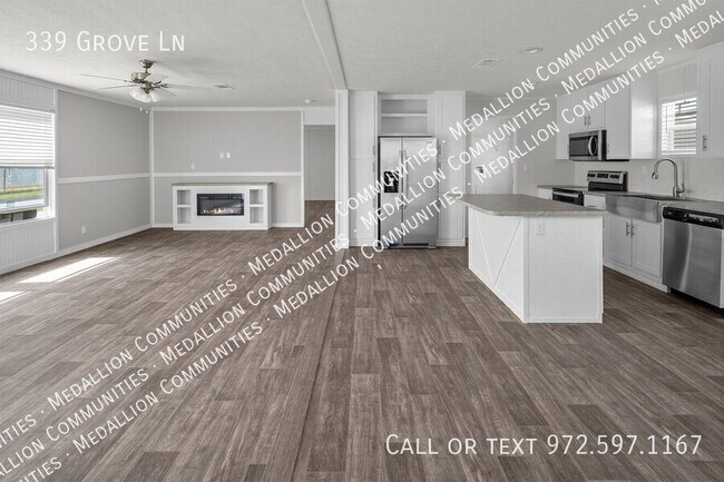 Building Photo - 339 Grove Ln