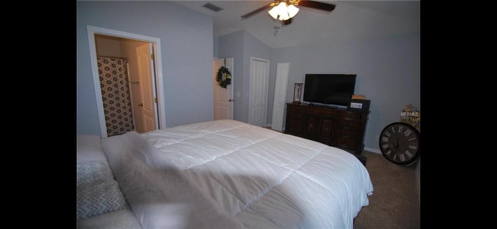 Building Photo - 5826 Fishhawk Ridge Dr