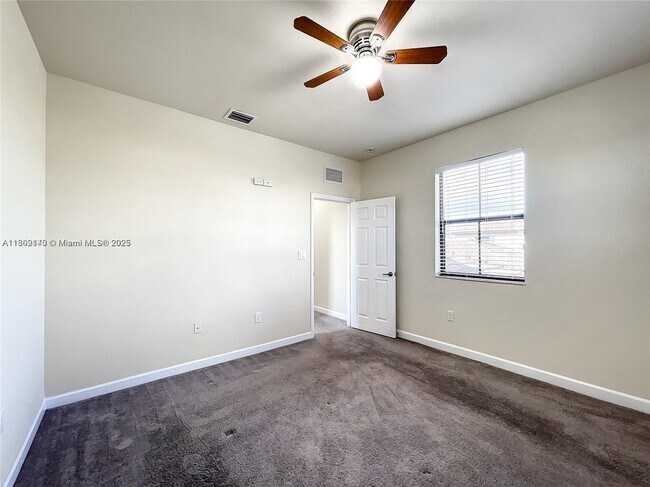 Building Photo - 11482 SW 238th Terrace