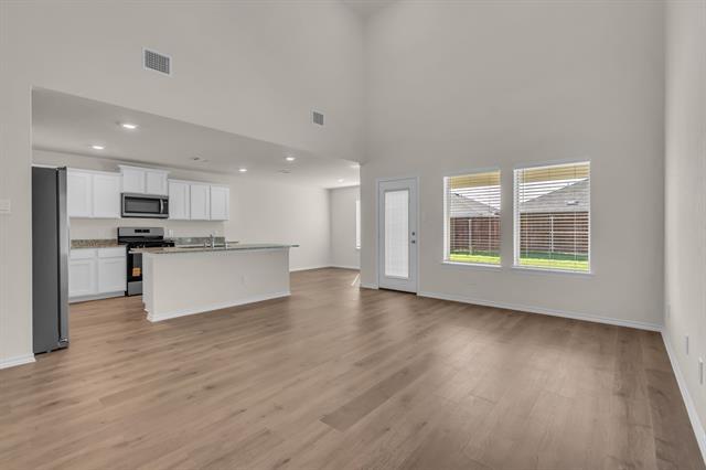 Building Photo - 5111 Eden Pt Dr