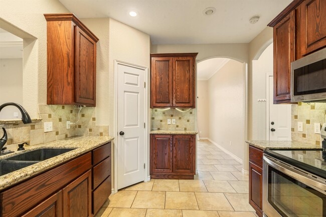 Building Photo - 104 Running Bear Trail