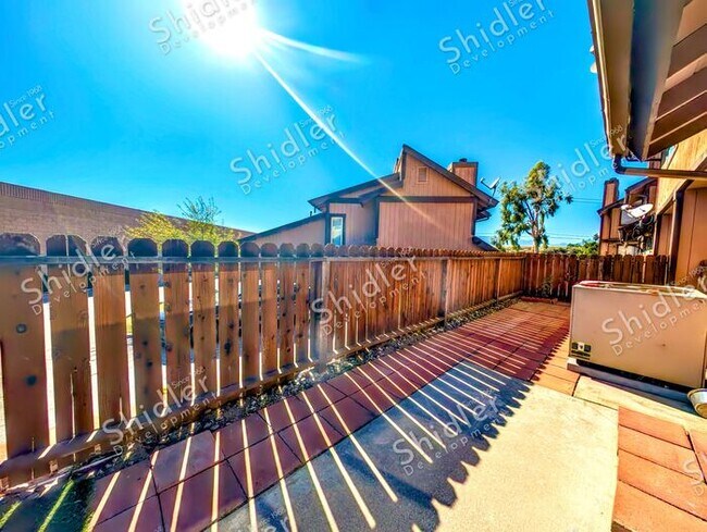 Building Photo - 1991 Central Ave