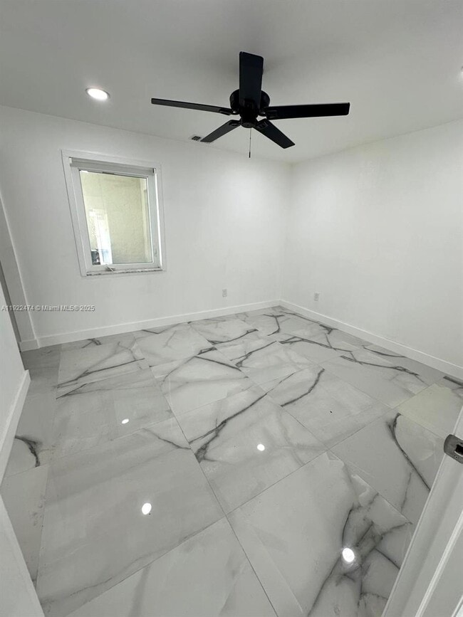 Building Photo - 26205 SW 133rd Ct