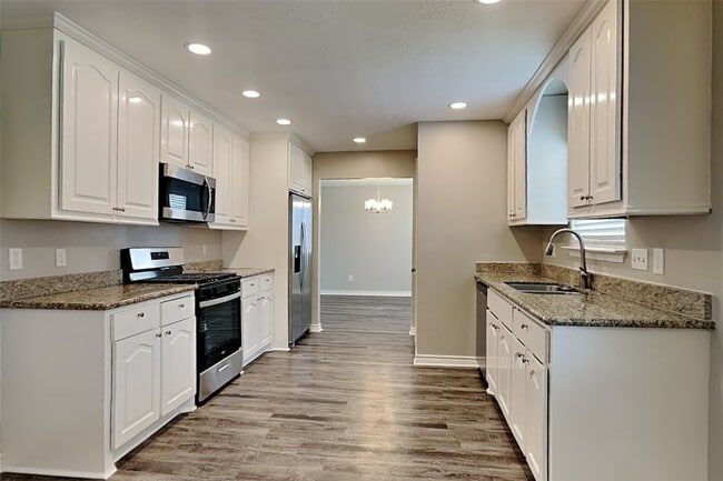 Building Photo - 5711 Deer Timbers Trail