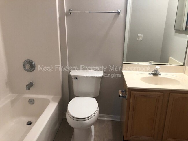 Building Photo - 12857 Chets Creek Dr N