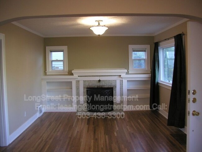 Building Photo - 6325 N Maryland Ave