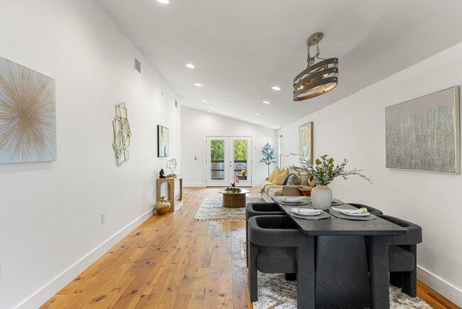 Building Photo - 4709 Mt Vernon Dr