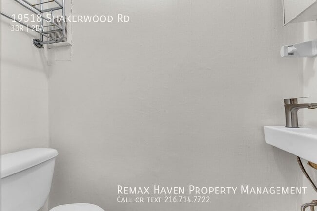 Building Photo - 19518 Shakerwood Rd