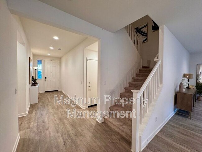 Building Photo - 30411 Ridgecrest Rd