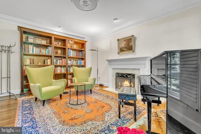 Building Photo - 8308 Comanche Ct