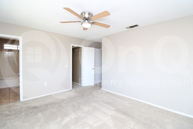 Building Photo - 6337 Covina Rd