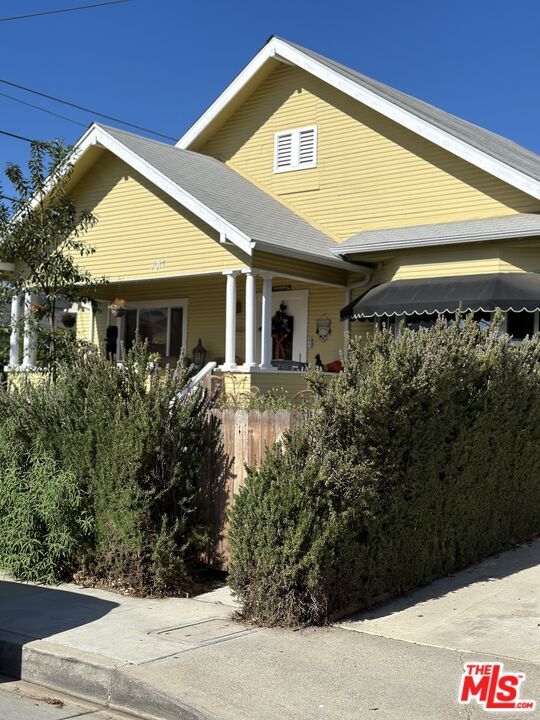 Primary Photo - 3017 Colorado Ave