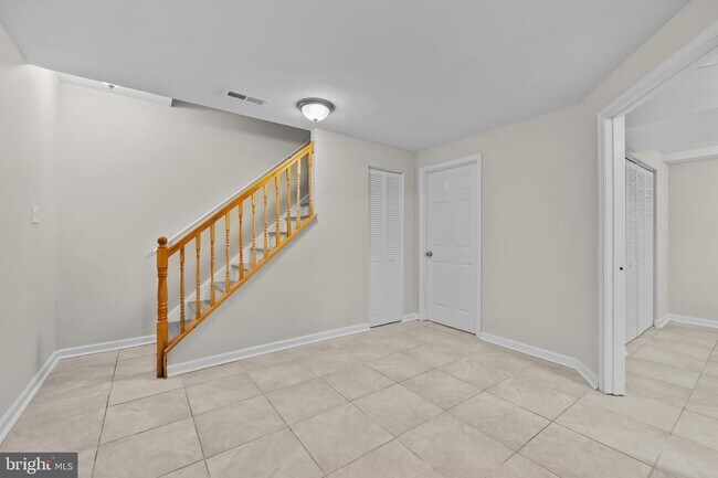 Building Photo - 9786 Whiskey Run