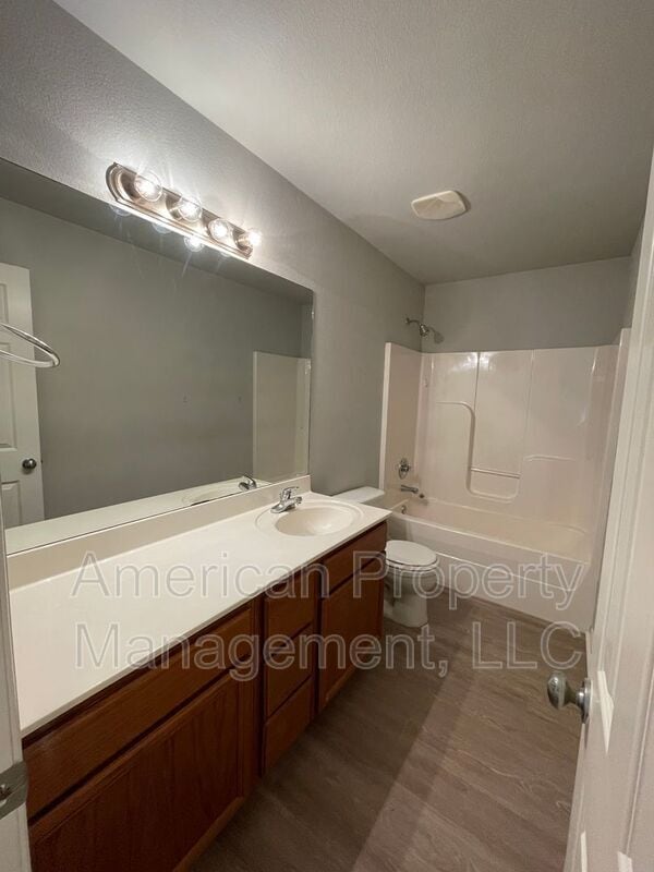 Building Photo - 11108 N 143rd E Ave