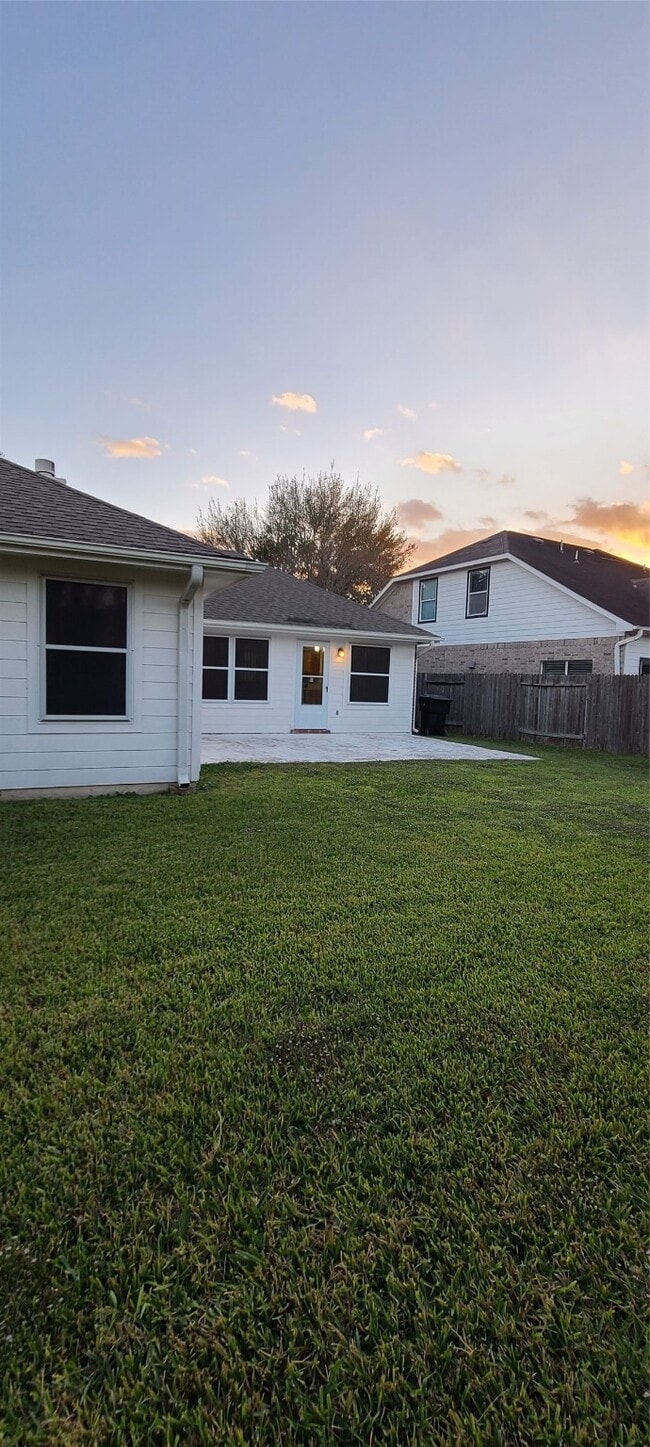 Building Photo - 15106 Brookwood Bridge Ln