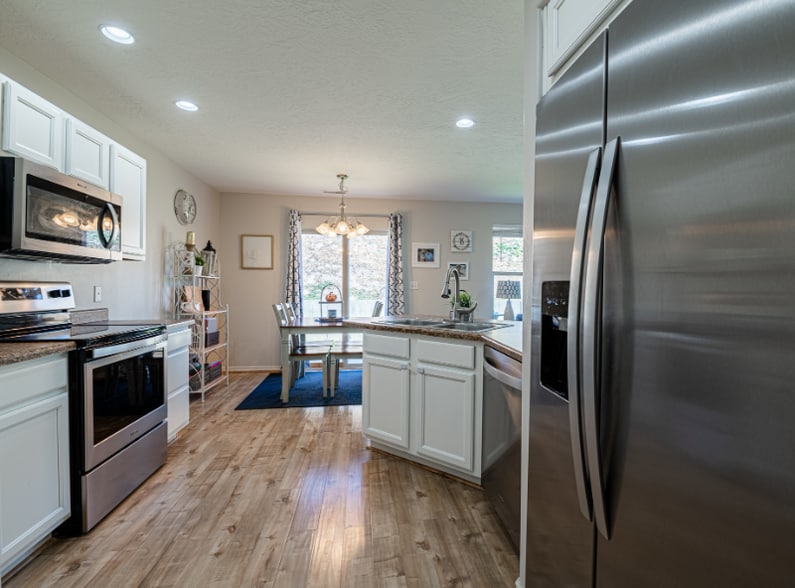 Building Photo - 1276 Firefly Dr