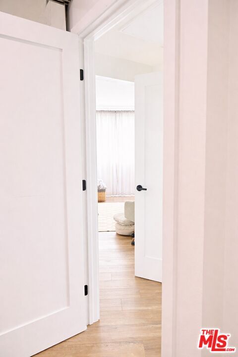 Building Photo - 842 11th St