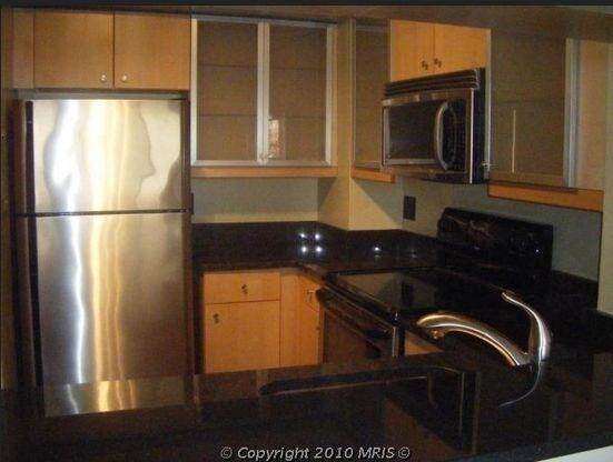 Building Photo - 1401 17th St NW