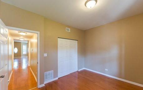Bedroom 2 - 1327 W Foster Ave