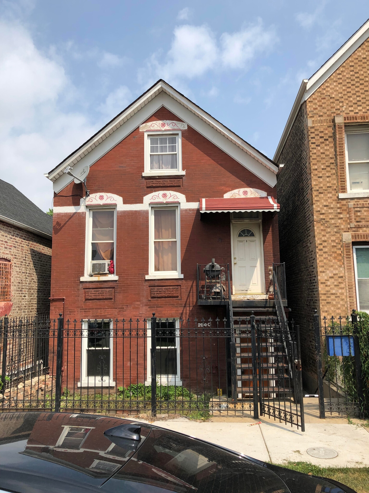 Building Photo - 2840 W 25th St