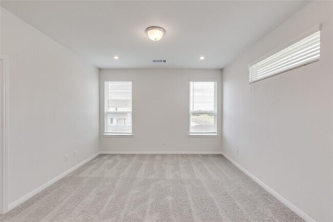 Building Photo - 20504 Haygrazer Wy