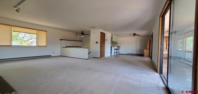 Building Photo - 2305 Pelota Dr
