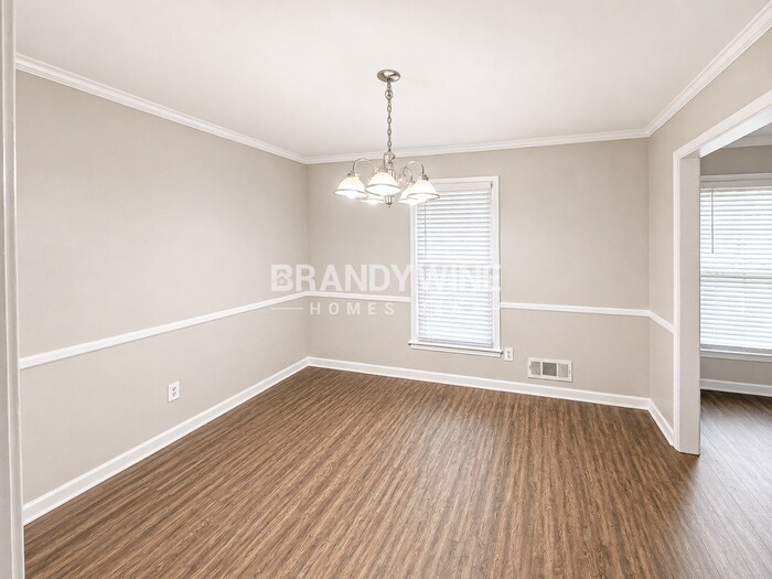 Building Photo - 4520 Dorset Cir