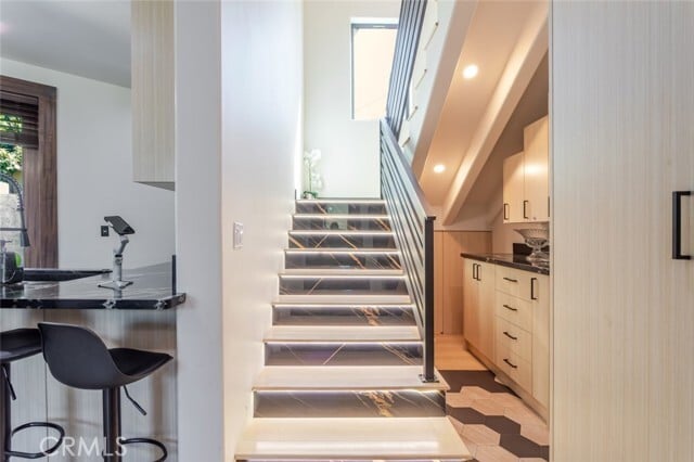 Building Photo - 8252 Morse Ave