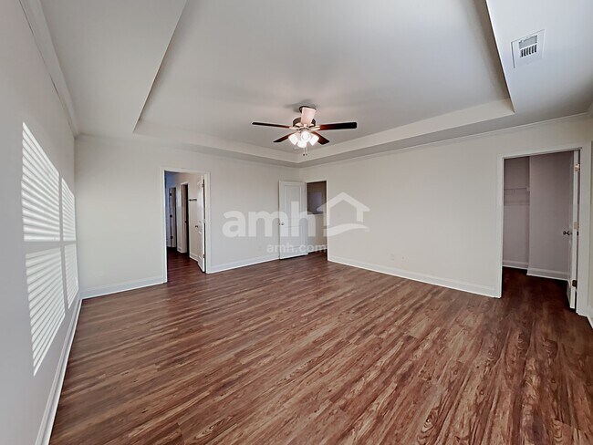 Building Photo - 4832 Chutney Dr