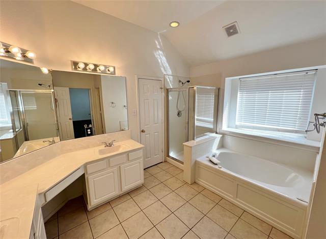 Building Photo - 5504 Eagle River Dr