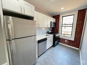 Building Photo - 2 bedroom in BRONX NY 10463